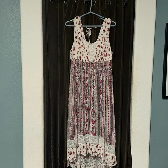 torrid | Dresses | Torrid Size Florallace Cream Maxi Dress | Poshmark